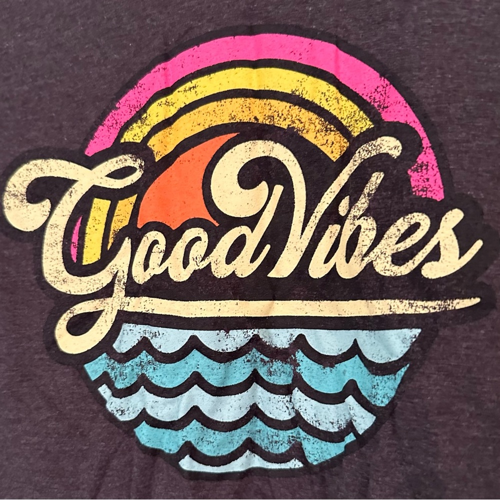 Women's Dark Gray Good Vibes Rainbow & Waves Tee Shirt
